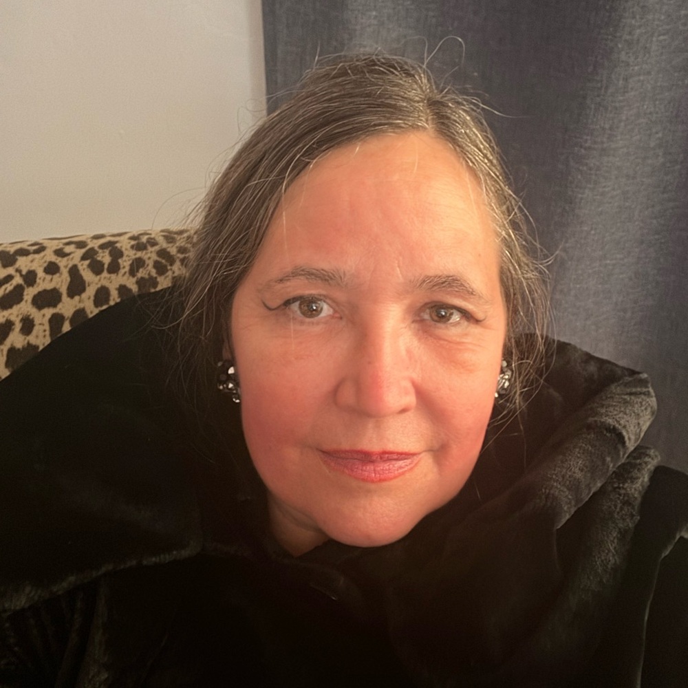 Meet your Posher, Alison
